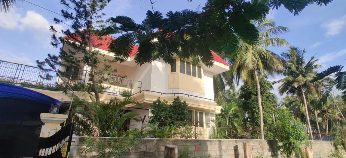 Coral Shelters Kochadai Apartment Madurai Exterior photo